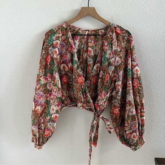 Free People Party Playlist Wrap Top Small - Picture 1 of 8